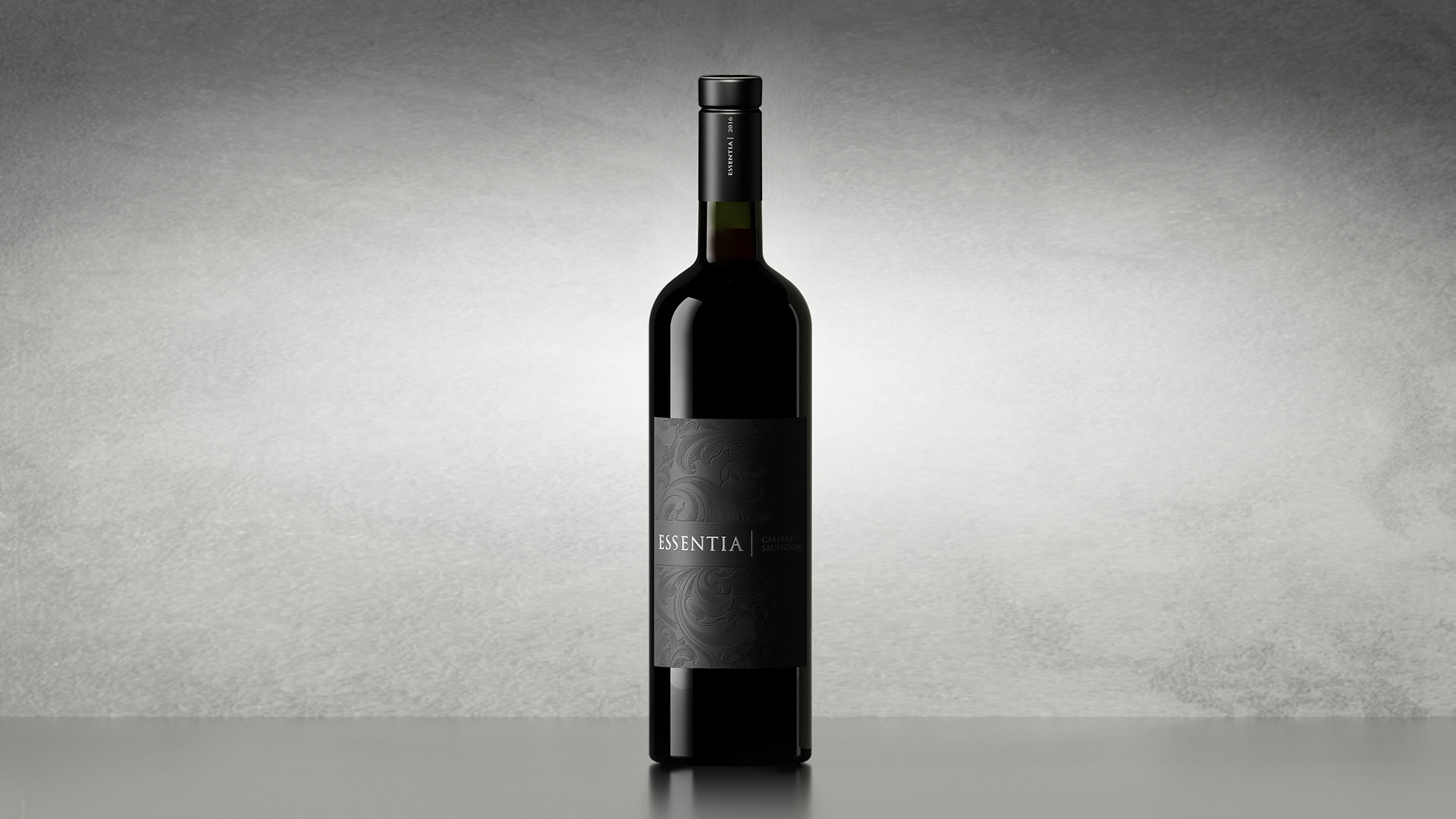 A structured bottle can benefit from a more dramatic label